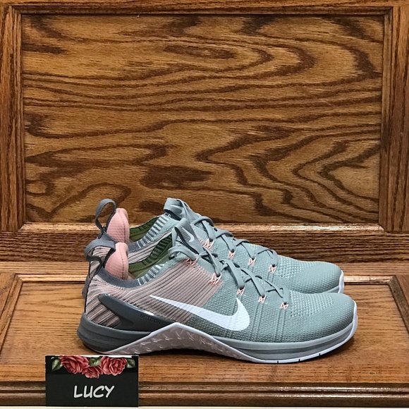 Nike Metcon DSX Flyknit 2 Matte Silver White Pink - Picture 3 of 9